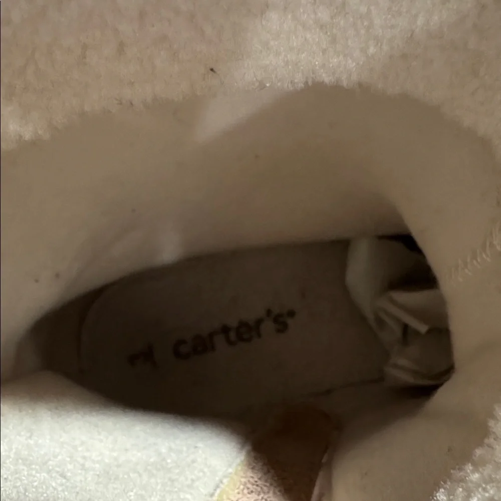 Carter’s pink and Cream Faux Fur Lined Boots Size 3